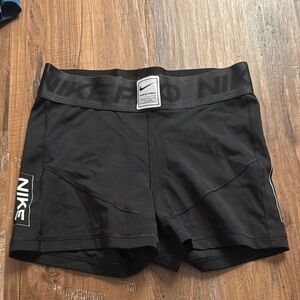 Nike Black Athletic Shorts Moisture-Wicking Performance